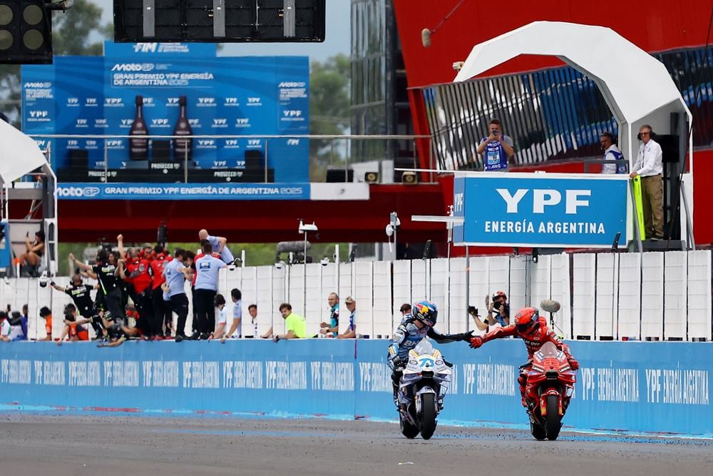 Klasemen MotoGP 2025: Keluarga Marquez Masih Berkuasa, Bagnaia Mengintai